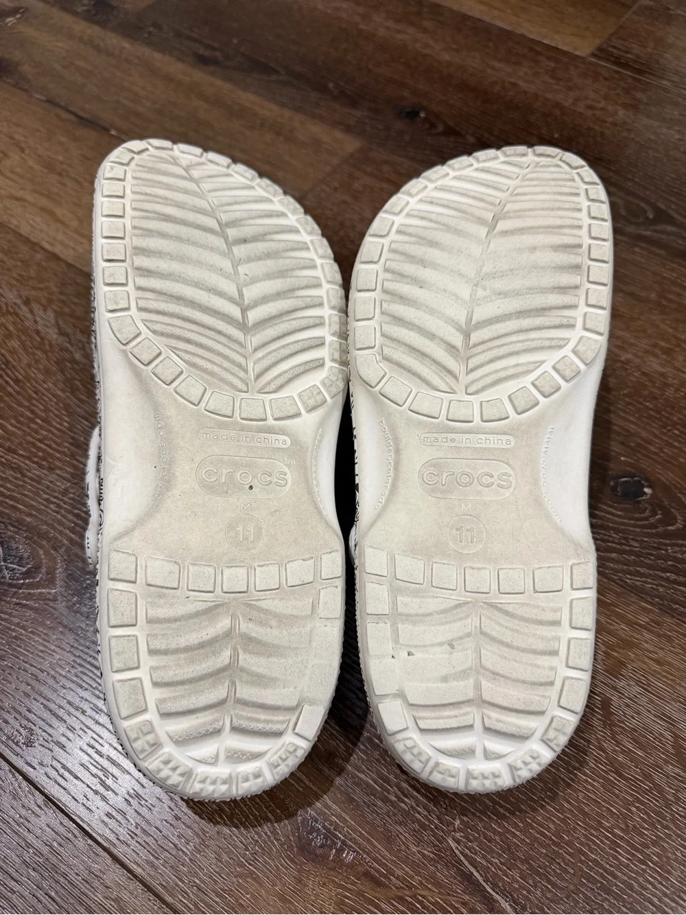 CROCS white clogs